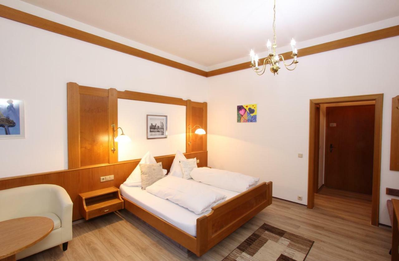 Hotel Sonne Bad Wildbad Exterior photo